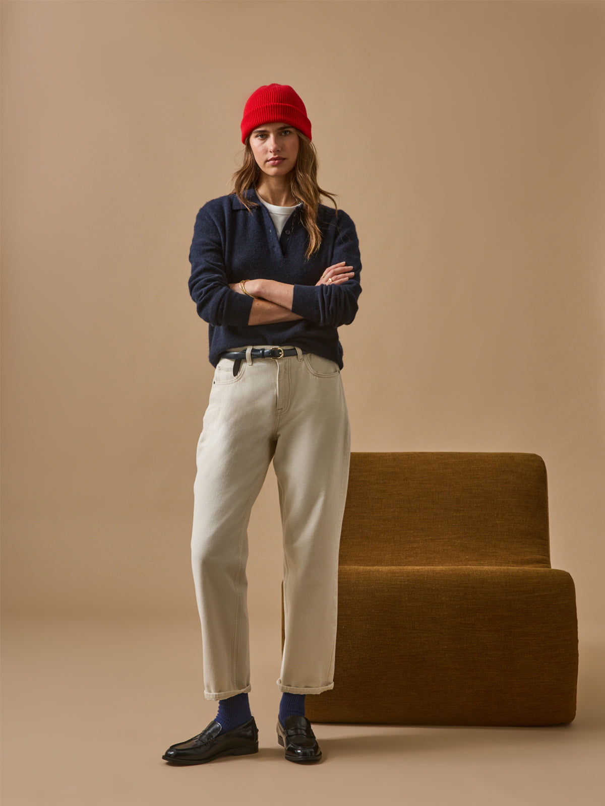 LOOKBOOK_DENIM_FEMME_DROIT_BLANCAVEC_PULL_MARINE